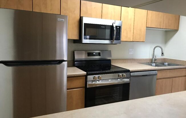 1 bed, 1 bath, 495 sqft, $945