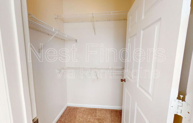 3 beds, 2 baths, 1,613 sqft, $1,850, Unit 1227