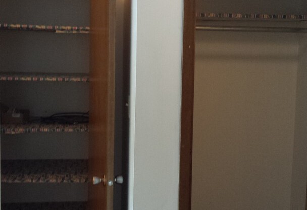 Studio, 1 bath, 400 sqft, $775