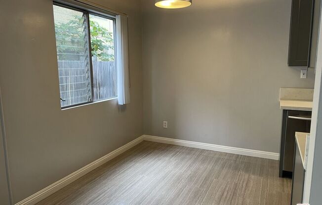 2 beds, 1 bath, 900 sqft, $2,500, Unit 2