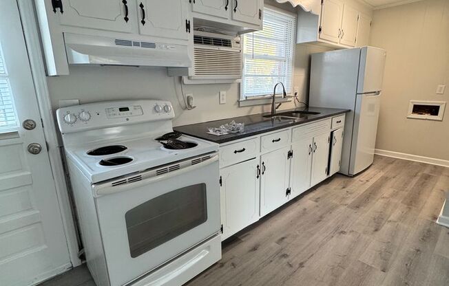 Great One Bedroom in Matthews