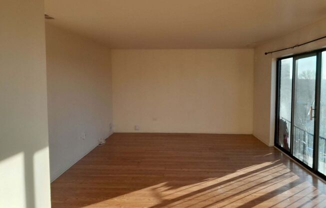 2 beds, 2 baths, 750 sqft, $1,850, Unit 2310#503