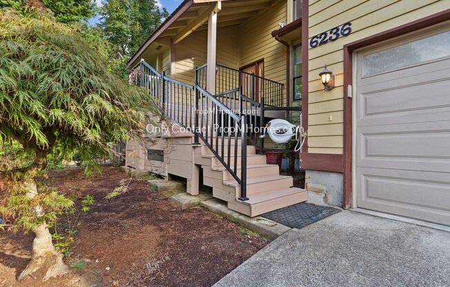 Stunning West Linn Gem, Offering Bonus Areas + Sunroom! Central A/C!