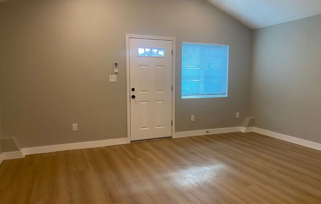 Studio, 1 bath, 600 sqft, $1,650, Unit Travis, E., 219 F