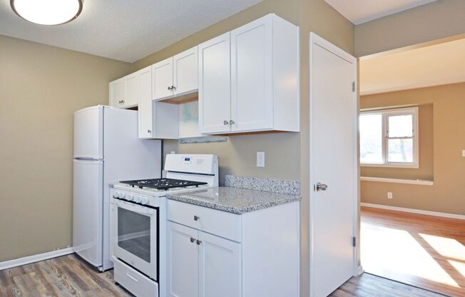 Spacious 5bed|2bath Home w/ Large Backyard & Garage