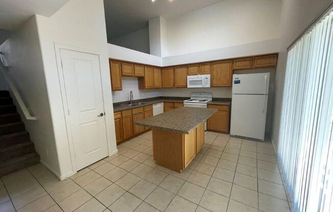 330 S Farmer Ave #128 - near ASU