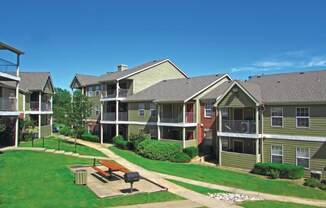 our apartments showcase a beautiful courtyard at GABLE HILLS Apartments, TULSA ,74127