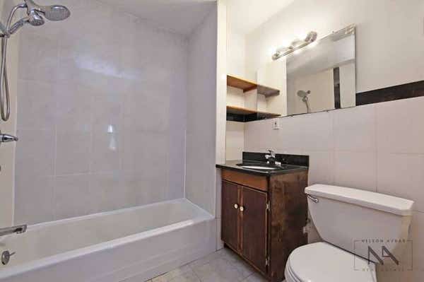233 BAY RDG AVE