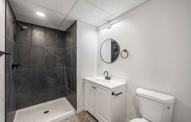 Studio, 1 bath, 449 sqft, $997, Unit B201