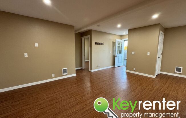 2 beds, 1 bath, 1,000 sqft, $2,000, Unit Unit B (Downstairs)