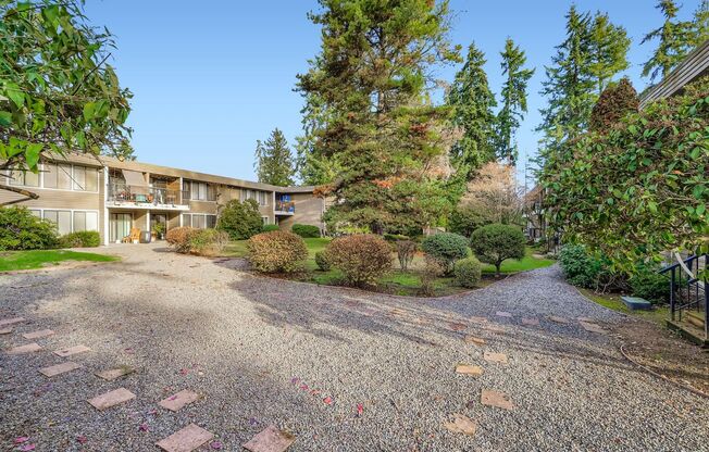 1 bed, 1 bath, 675 sqft, $1,700, Unit Apt. 103