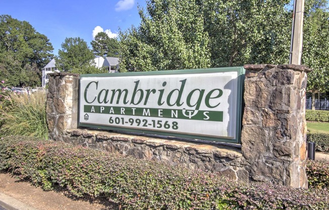 Cambridge Apartments Flowood MS Welcome Sign
