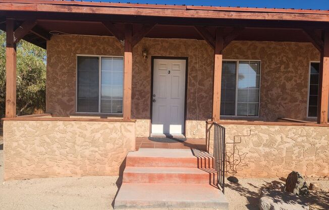 Elm Ave 7153