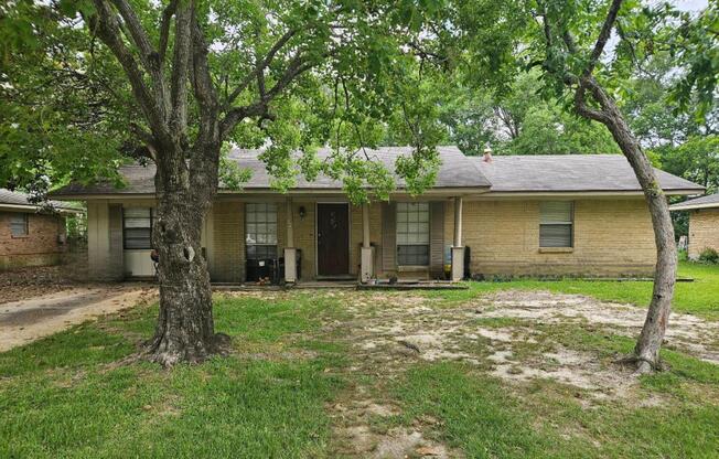 154 BEN DR