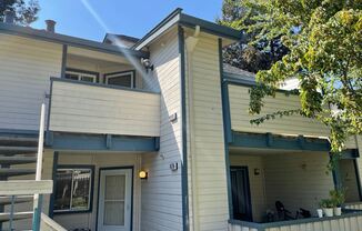 46800 Winema Common
