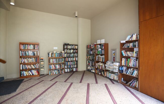 2 beds, 2 baths, $2,950