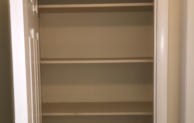 1 bed, 1 bath, 650 sqft, $795, Unit 4086-B1