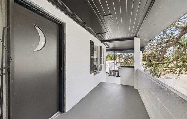 2 beds, 1 bath, 740 sqft, $1,400, Unit Unit A