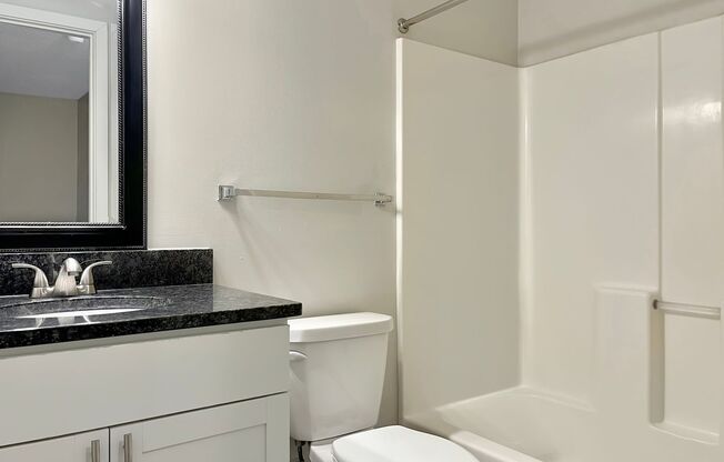 3 beds, 2 baths, 1,200 sqft, $2,195, Unit 14260E -R