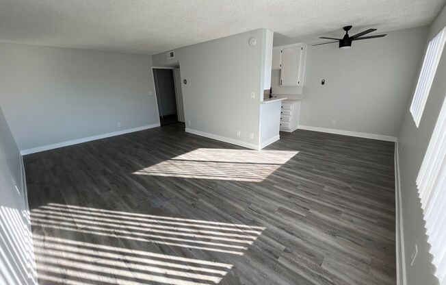 1 bed, 1 bath, 600 sqft, $1,698, Unit 307