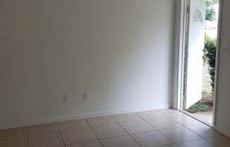 3 beds, 2 baths, $1,475