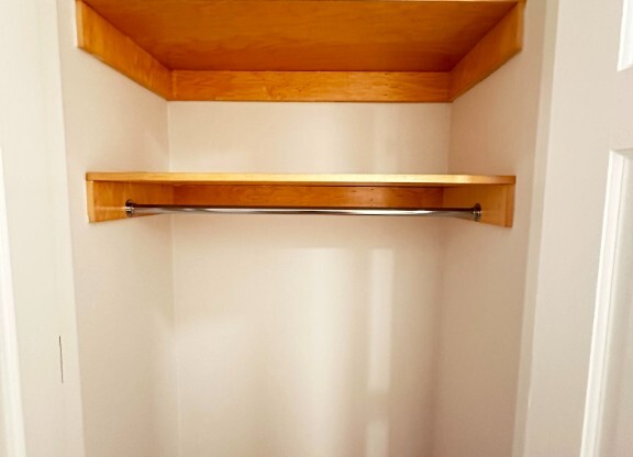 Studio, 1 bath, $4,095, Unit 4G