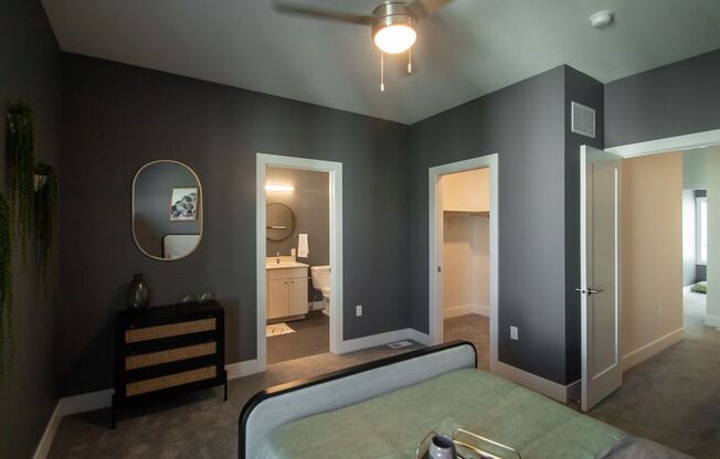 1 bed, 2.5 baths, 990 sqft, $1,770, Unit 10-D