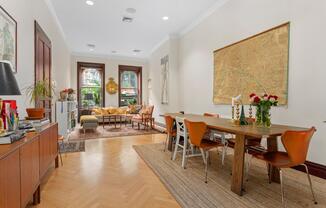 52 W 69 ST