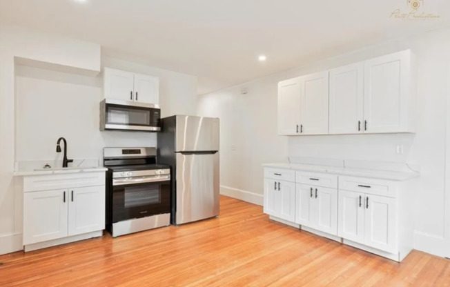 122 ELMGROVE AVE