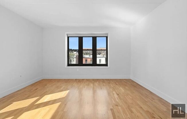 3 beds, 2 baths, 1,214 sqft, $5,000, Unit 719