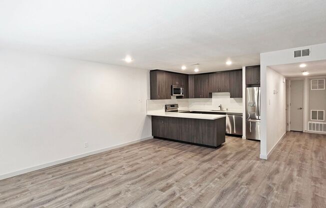 Towne House South Hills