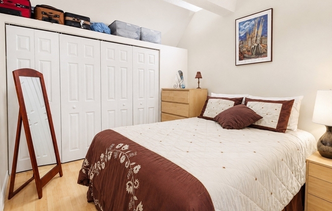 1 bed, 1 bath, 400 sqft, $2,800, Unit 407