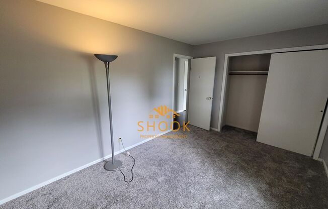 3 beds, 2 baths, $2,450