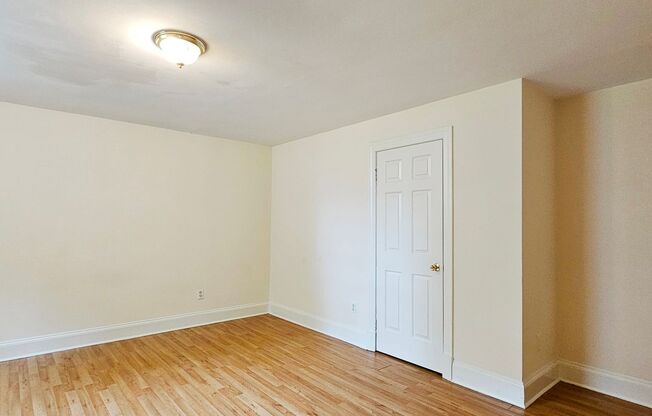 2 beds, 1 bath, 675 sqft, $1,550, Unit 106