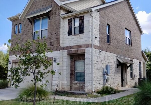 2105 Town Centre Dr