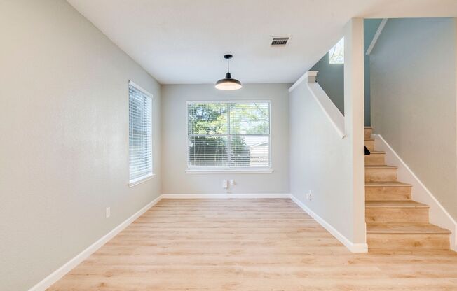 13808 LOTHIAN DR