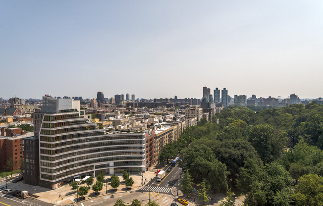 300 W 110 ST