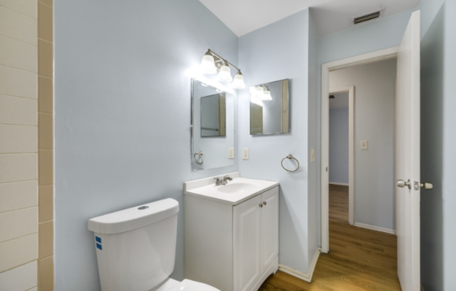 2 beds, 1 bath, $1,495