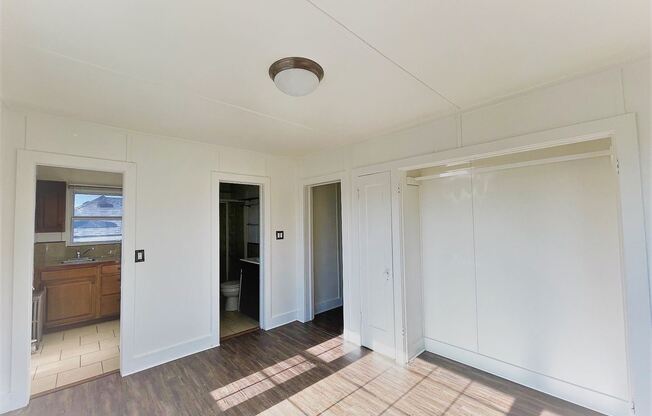 120 Marsh Ave