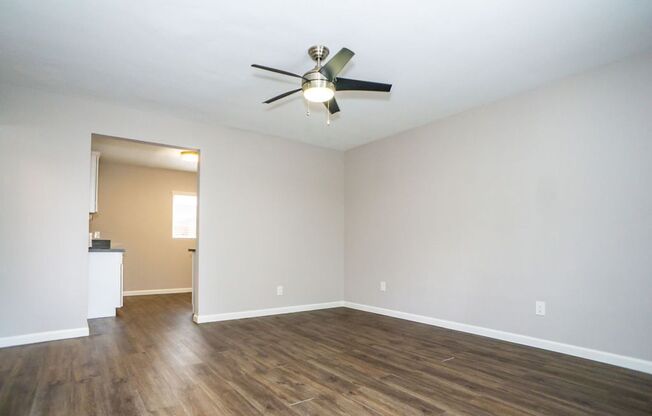 2 beds, 1 bath, $2,850