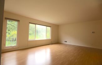 1 bed, 1 bath, $2,500, Unit 7