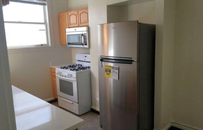 Sunny Apartment, Close to everywhere! Near by BART