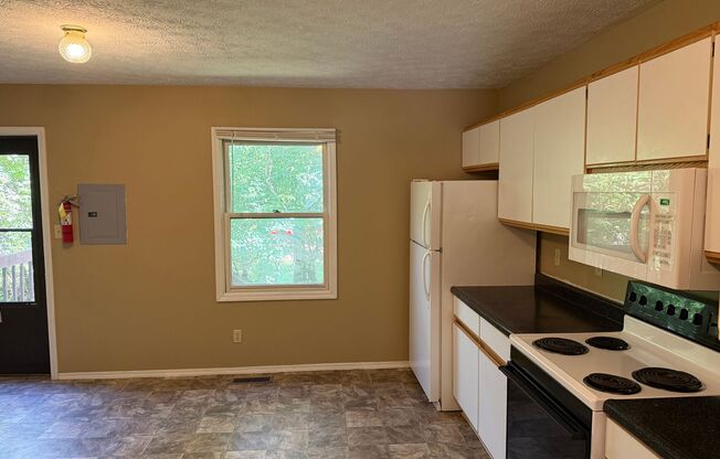 1377 West Allen Street