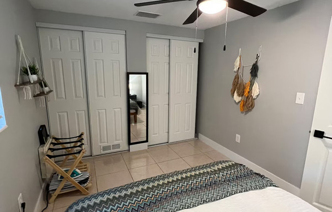 9606 N 46 ST