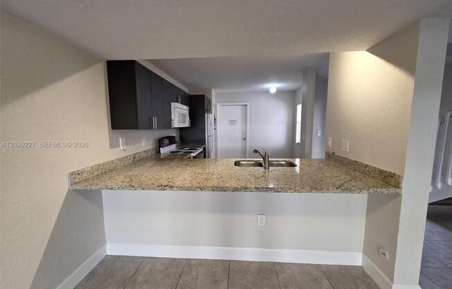 1309 NW 124 AVE