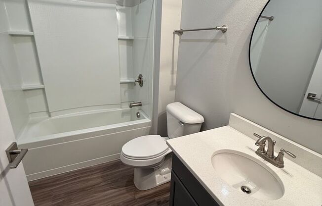 Studio, 1 bath, 642 sqft, $1,100, Unit 001