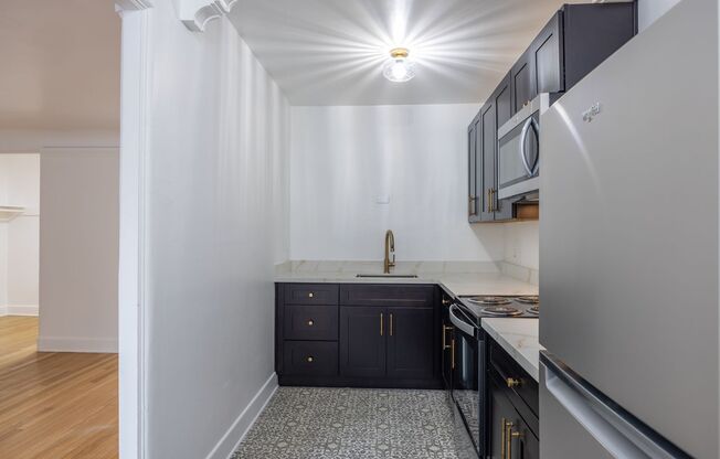 De Selm Apartments | Vintage Architecture with Fresh Modern Interiors
