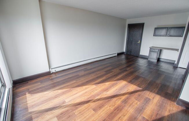 Studio, 1 bath, 459 sqft, $1,235, Unit 705