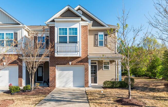 Well Maintained End Unit Townhome with Community Pool! Available June 10th!