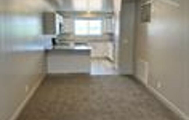 2 beds, 1 bath, $1,550, Unit A204